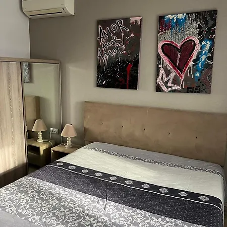 Апартамент Черно И Бяло - 11 Apartament Warna